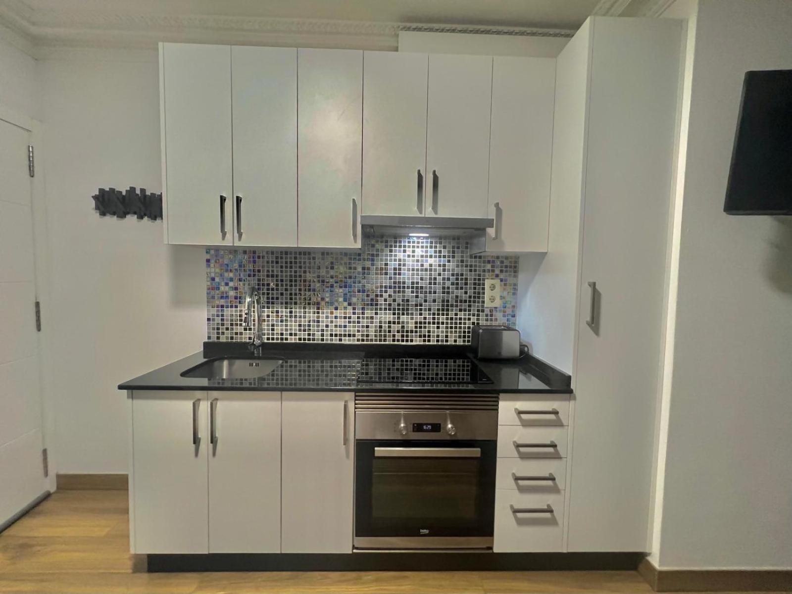 Apartamento Centrico Cerca De La Playa Bueu Bagian luar foto